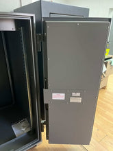 Pre-owned GSA Class 5 Safe
