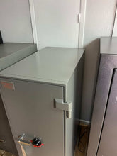 Pre-owned GSA Class 5 Safe