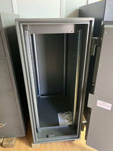 Pre-owned GSA Class 5 Safe